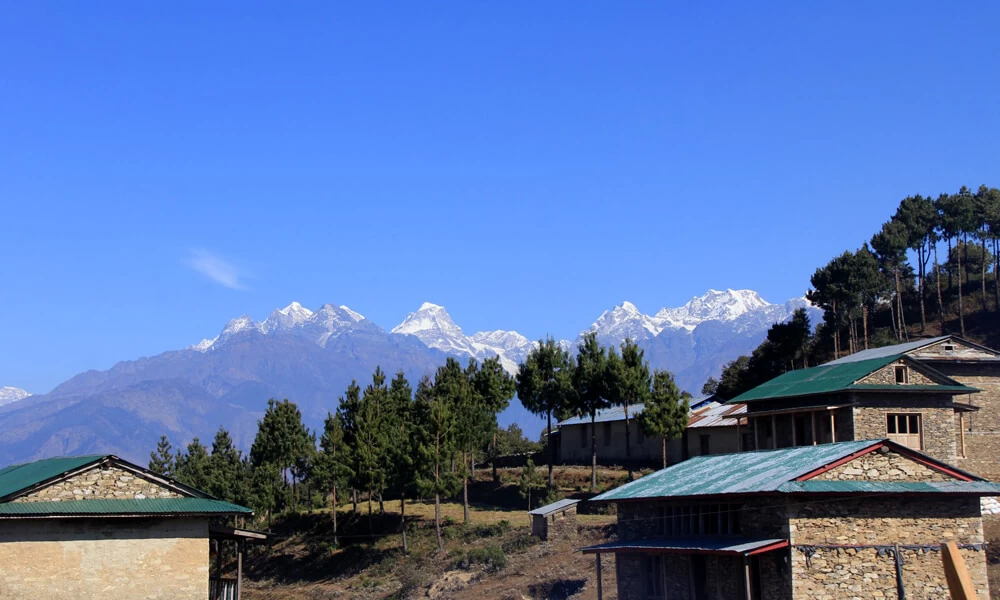 Trek to EBC + Kalapather monsoon season, Trek to Everest base camp.